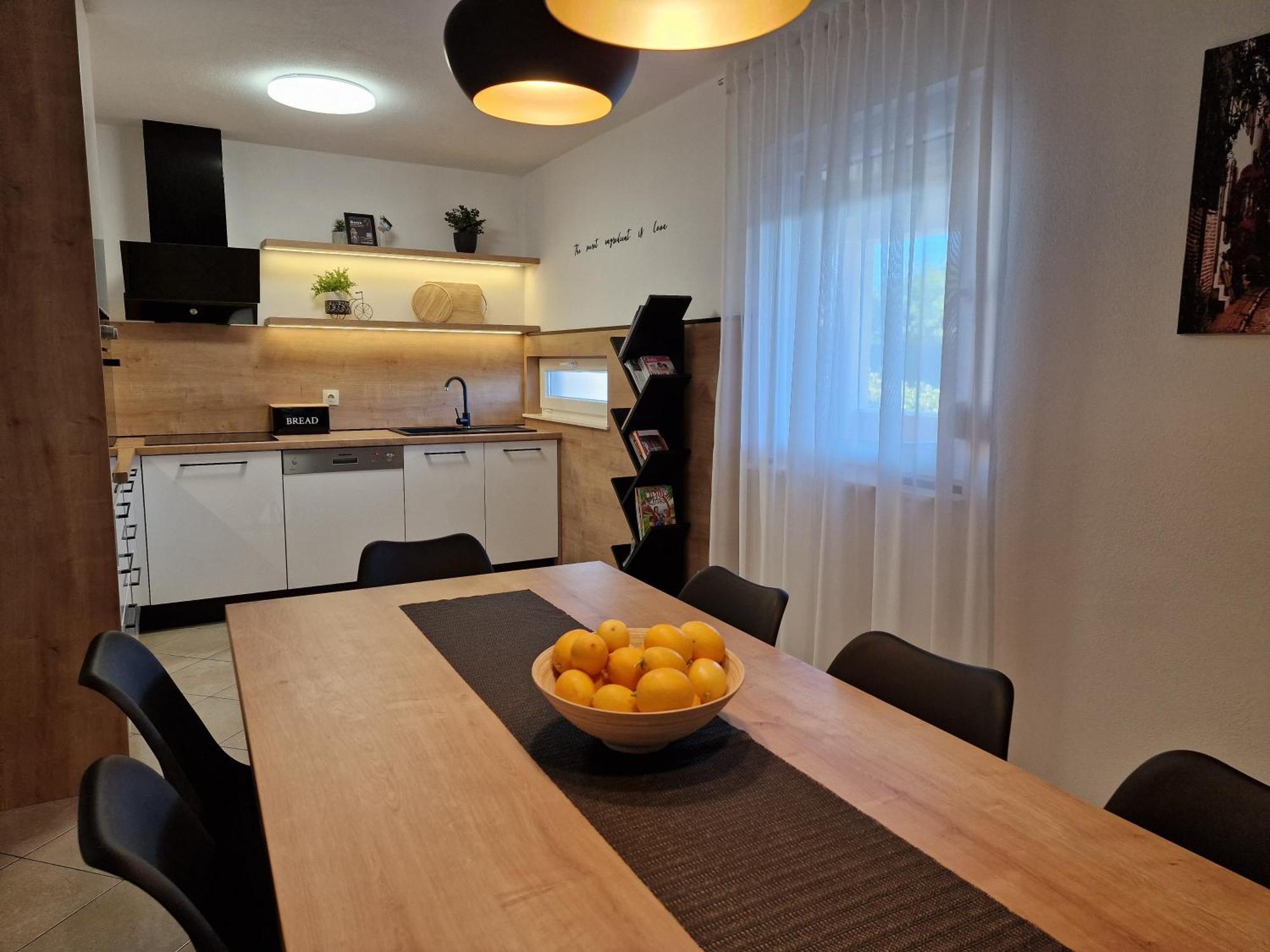 Beautiful Holiday Home "Villa Luka" Kaštel Štafilić المظهر الخارجي الصورة